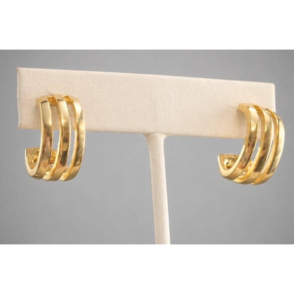 Vintage Gold tone Crescent Hoop Pierced Earrings- Open Wrought- Medium gp-46